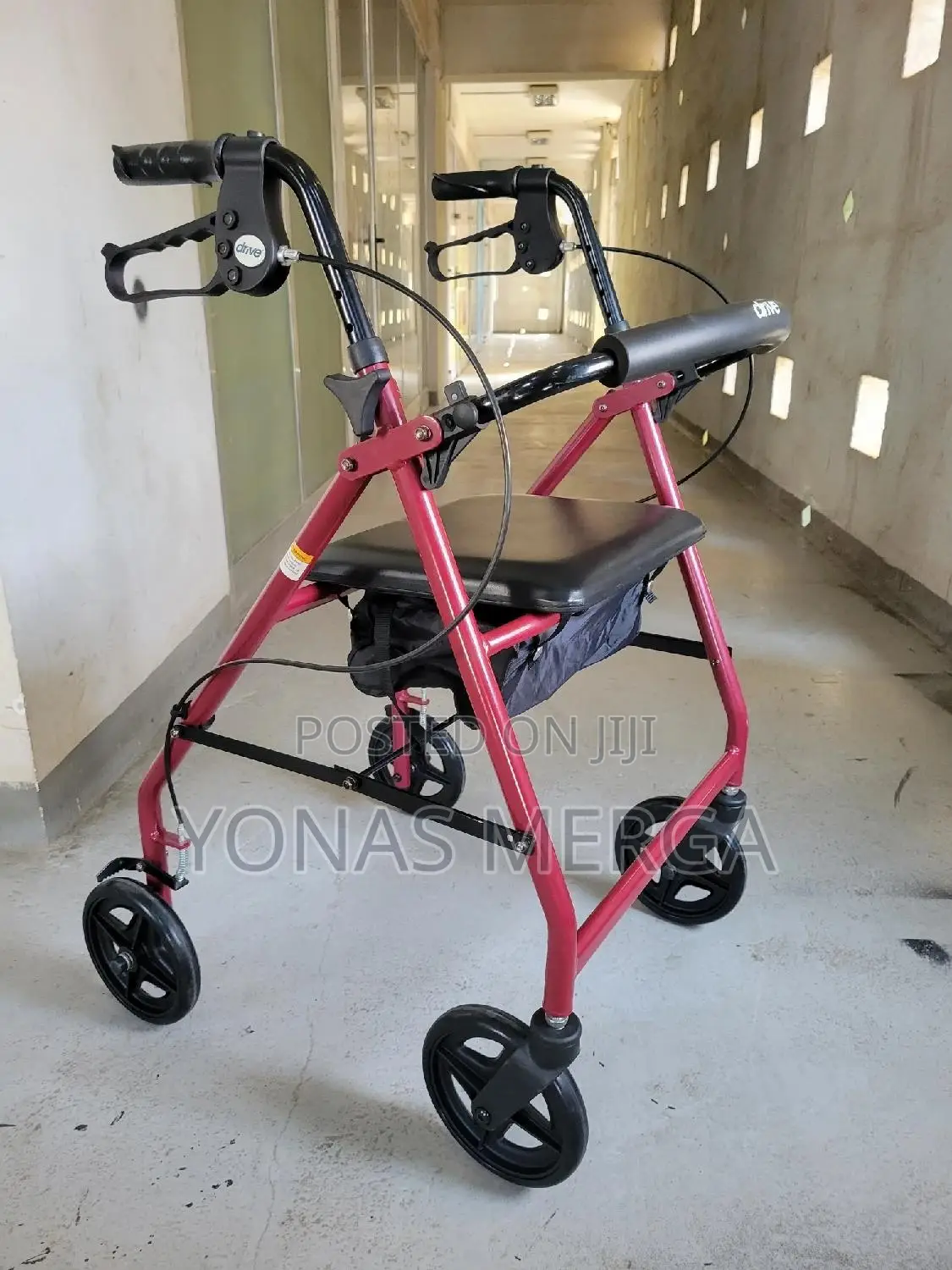 Drive Walker With Seatشwalkerوزwalkerطዐwalkerضwalker