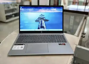 New Laptop HP Stream Notebook 8GB AMD Ryzen 5 SSD 512GB