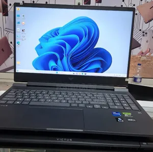 New Laptop HP Victus 16 16GB Intel Core I7 SSD 1T