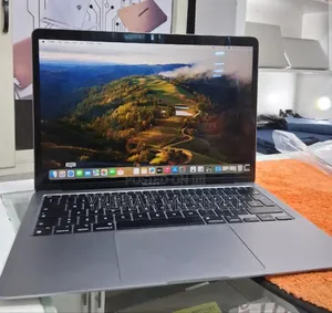 Photo - New Laptop Apple MacBook Air 2020 8GB Intel Core I5 SSD 256GB