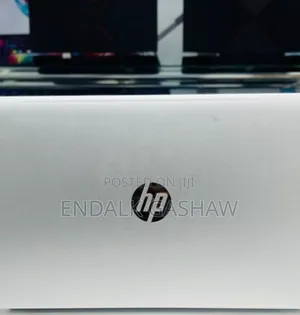 New Laptop HP EliteBook 830 G8 16GB Intel Core I7 SSD 512GB