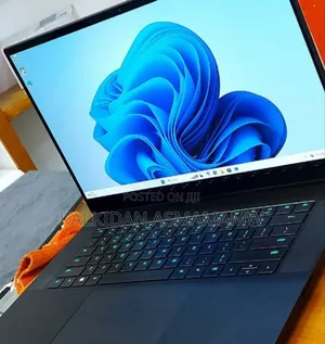 New Laptop HP Omen 15 32GB Intel Core I7 SSD 1T