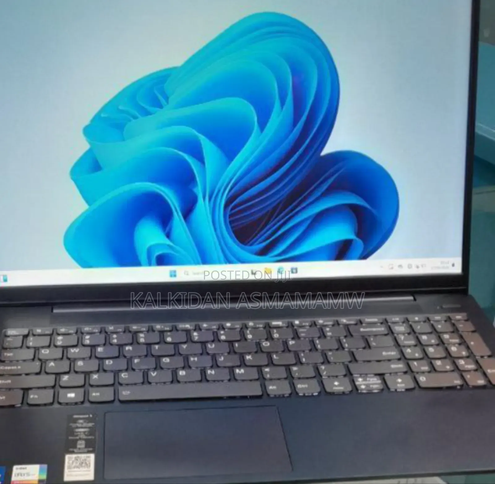 New Laptop Lenovo Ideapad 3 12GB Intel Core I7 SSD 512GB