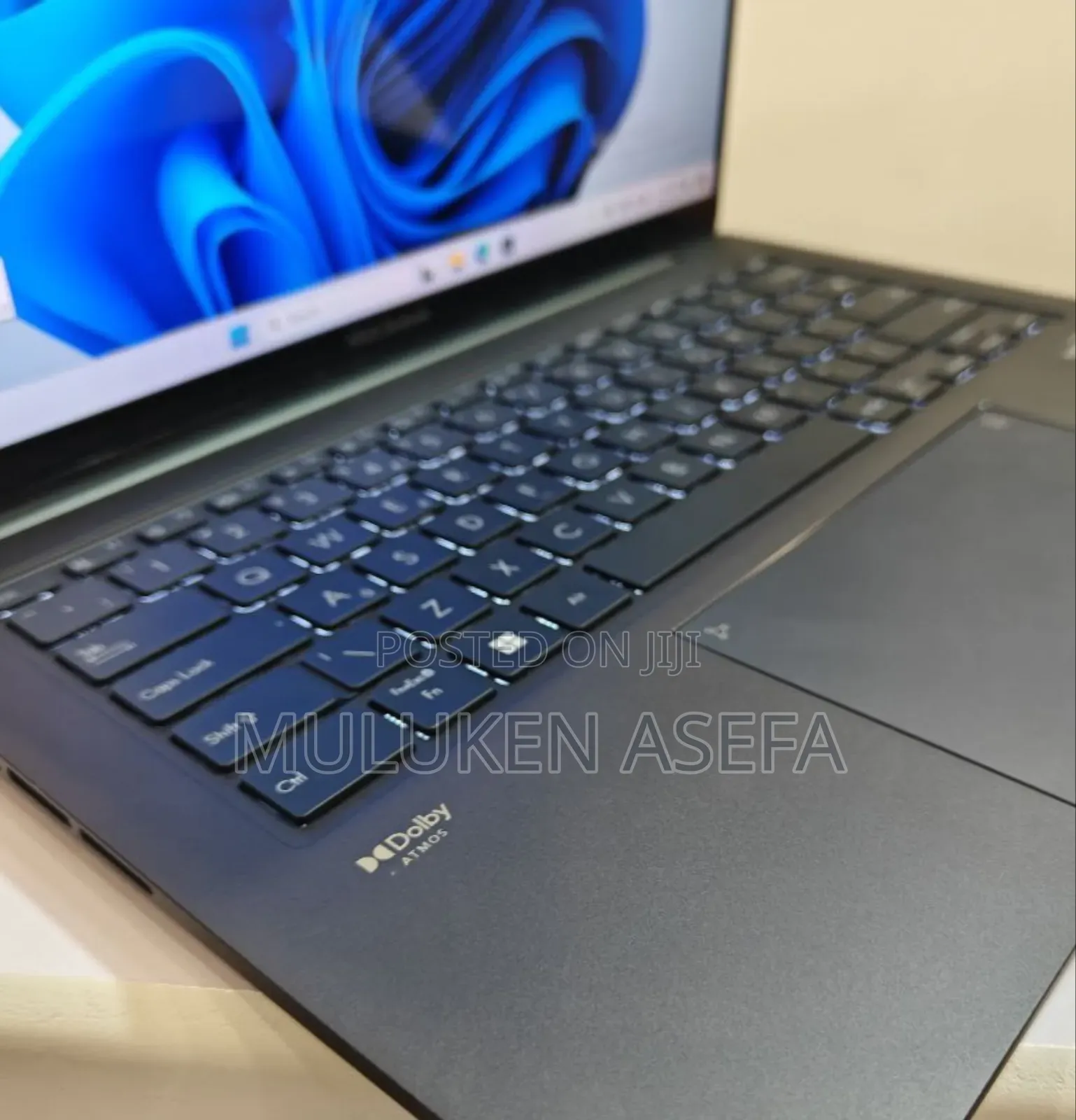 New Laptop Asus ZenBook UX303UA 16GB Intel Core I7 SSD 512GB