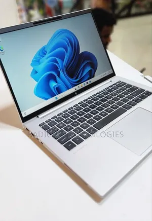 New Laptop HP EliteBook 840 G9 16GB Intel Core I7 SSD 512GB