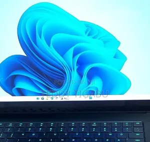 Photo - New Laptop Razer Blade 32GB Intel Core I7 SSD 1T