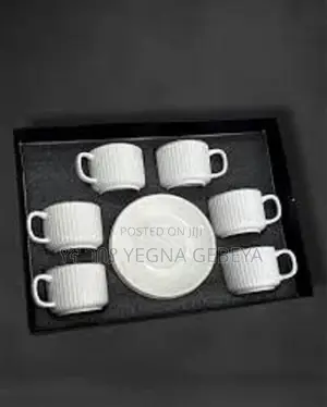 Photo - Elegant White Ceramic 12pcs Tea Set With Plates