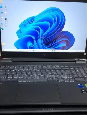 New Laptop HP Victus 16 16GB Intel Core I7 SSD 1T