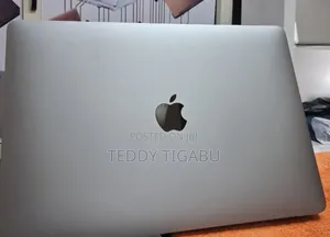 Photo - New Laptop Apple MacBook Air 2020 M1 8GB Intel Core I7 SSD 256GB