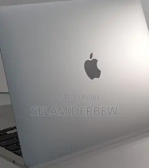 New Laptop Apple MacBook Pro 2020 8GB Intel Core I5 SSD 256GB