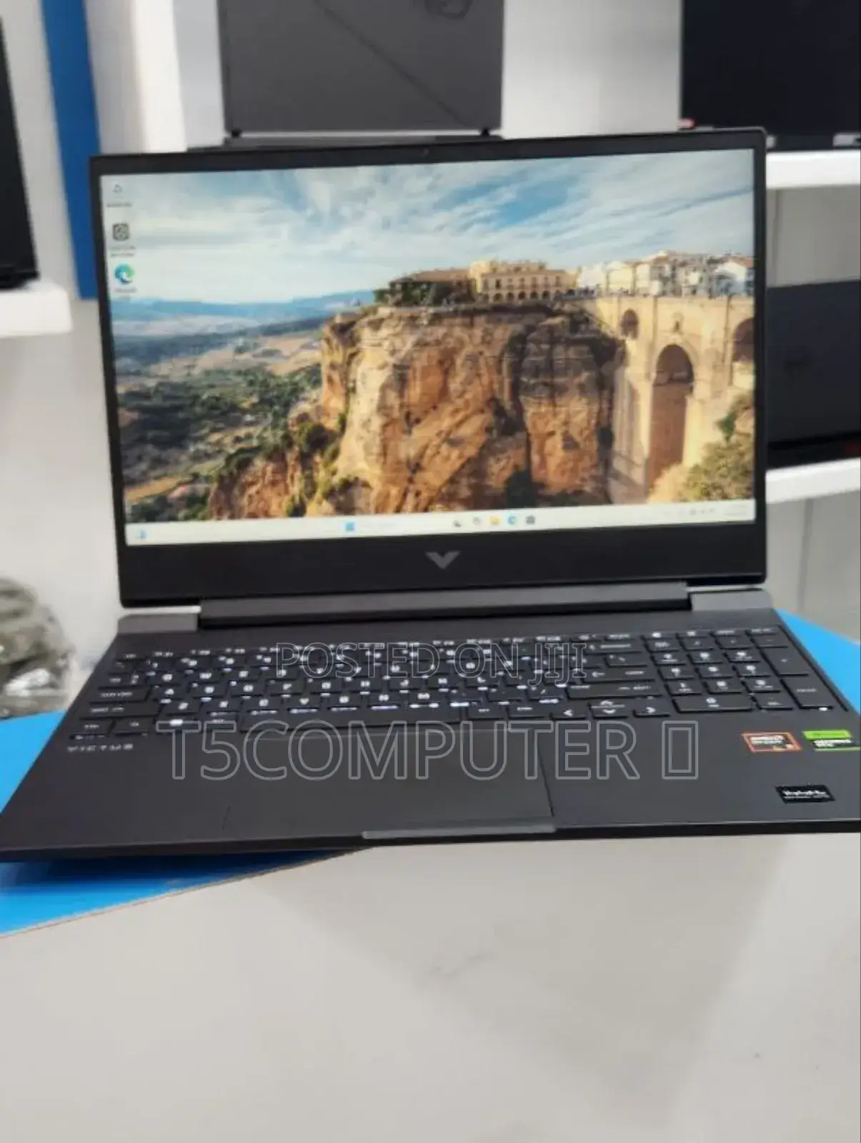 New Laptop HP Victus 15 16GB AMD Ryzen 5 SSD 1T