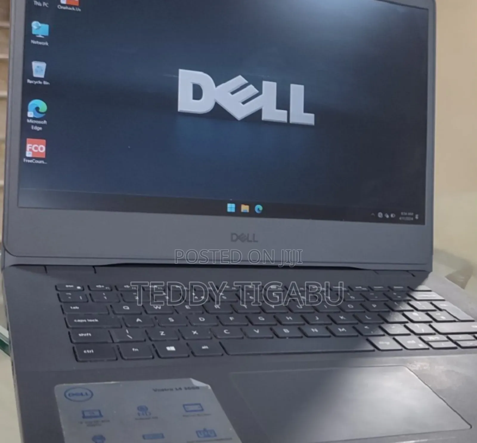 New Laptop Dell Vostro 14 3000 8GB Intel Core I5 SSD 256GB