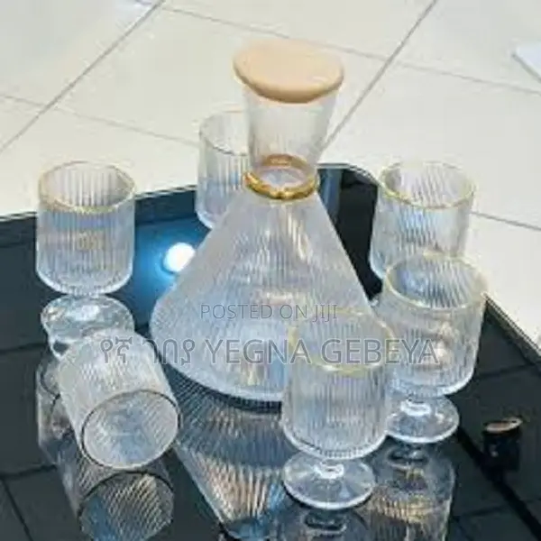 Elegant Ribbed Glassware Set – 7-Piece