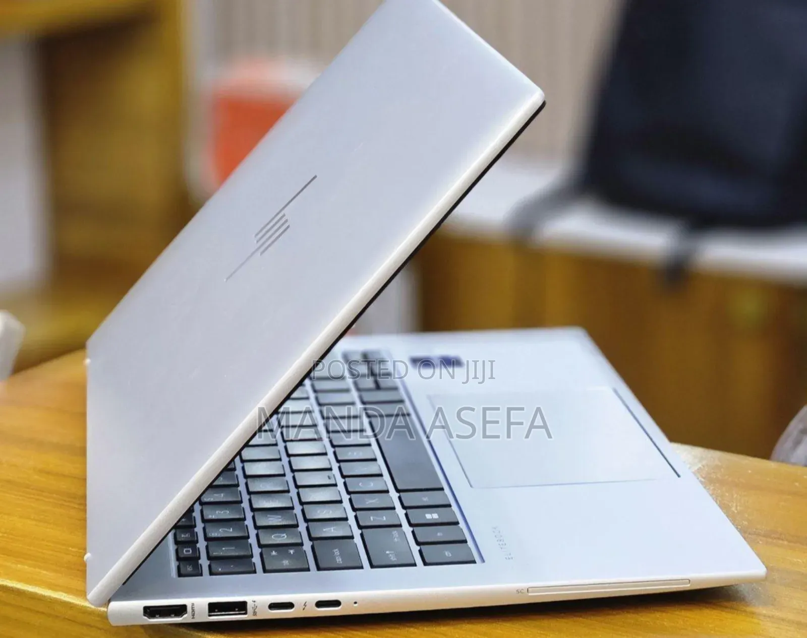 New Laptop HP EliteBook 840 10 16GB Intel Core I7 SSD 512GB