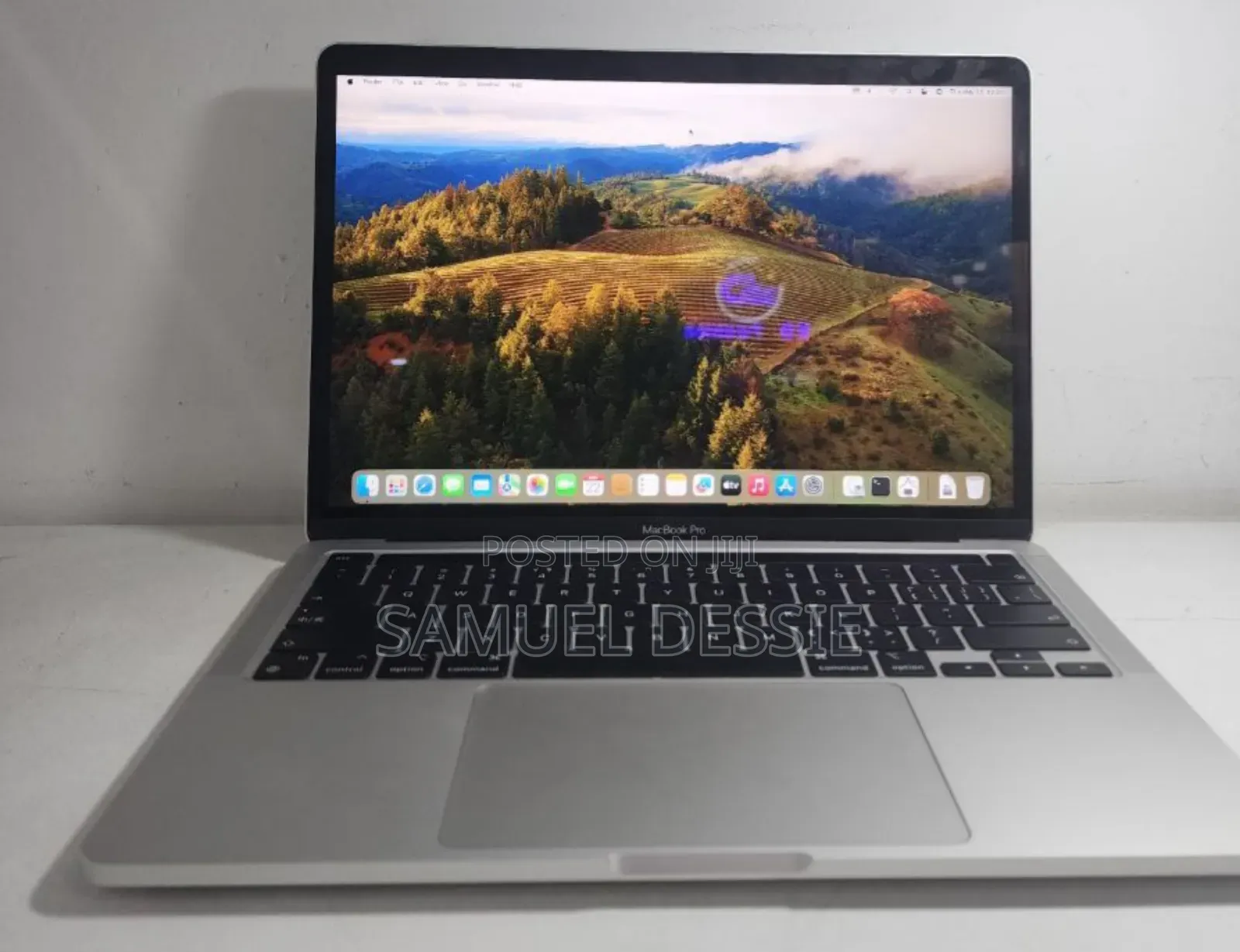 New Laptop Apple MacBook Pro M1 8GB Apple M1 SSD 256GB