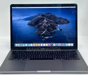 Photo - New Laptop Apple MacBook Pro 2018 8GB Intel Core I5 SSD 256GB