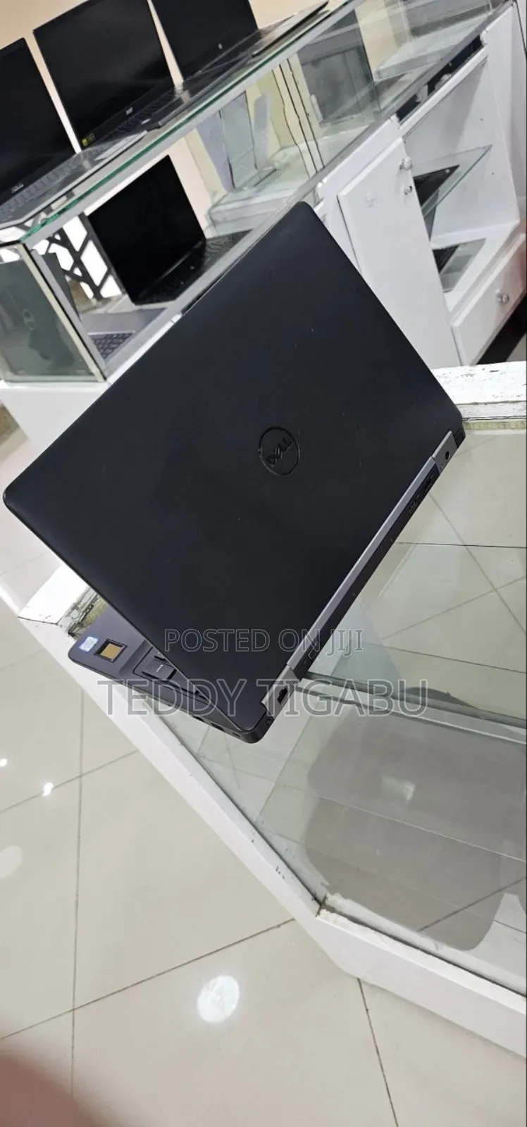 New Laptop Dell Precision 15 3541 16GB Intel Core I7 SSD 512GB