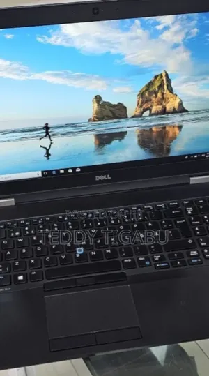 New Laptop Dell Precision 15 3541 16GB Intel Core I7 SSD 512GB