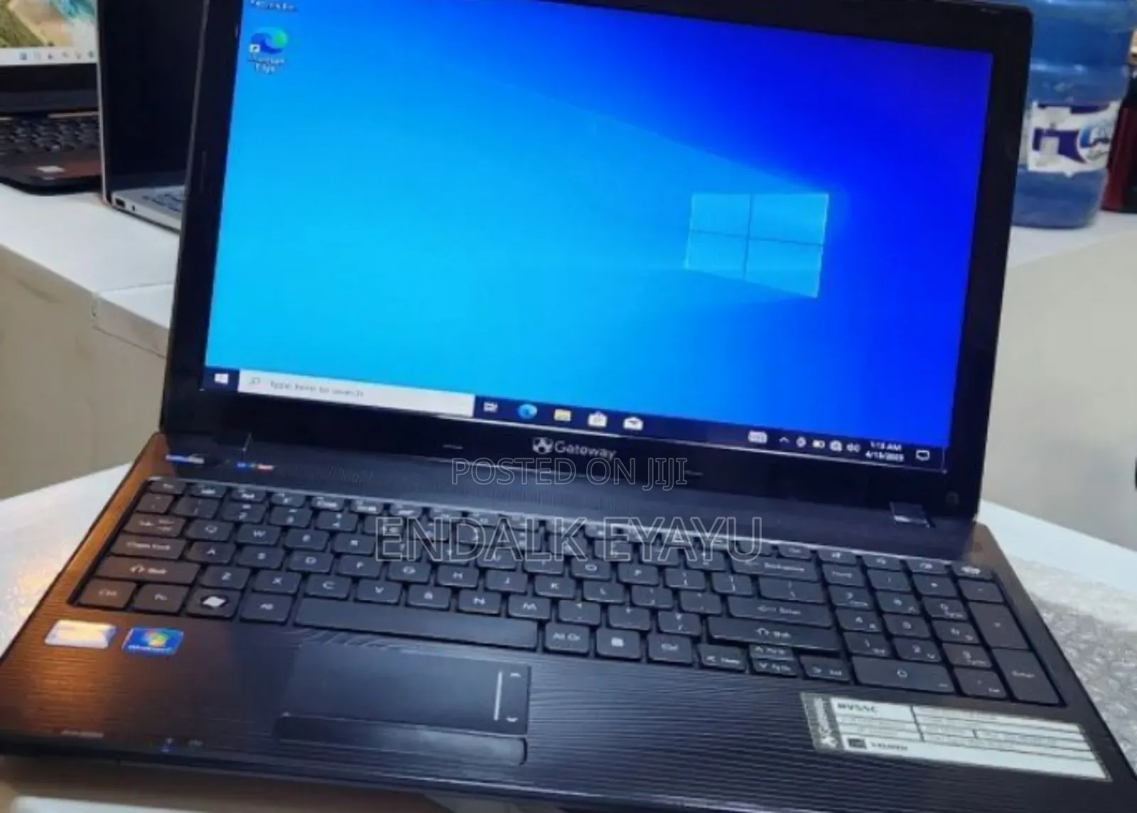 New Laptop Gateway CX200S 4GB Intel Core I5 SSD 160GB