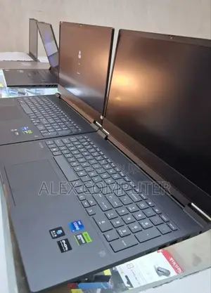 New Laptop HP Victus 16 8GB Intel Core I7 SSD 1T