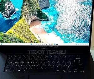 Photo - New Laptop Dell XPS 15 12GB Intel Core I7 SSD 512GB