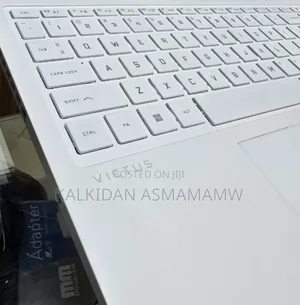 New Laptop HP Victus 15 16GB AMD Ryzen 7 SSD 1T