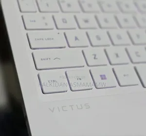 New Laptop HP Victus 15 16GB AMD Ryzen 7 SSD 1T