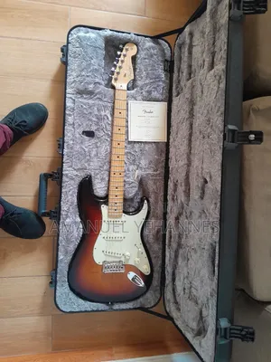 Photo - Fender Stratocaster Lead Guitar