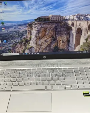 New Laptop HP Pavilion 15 16GB Intel Core I7 SSD 512GB