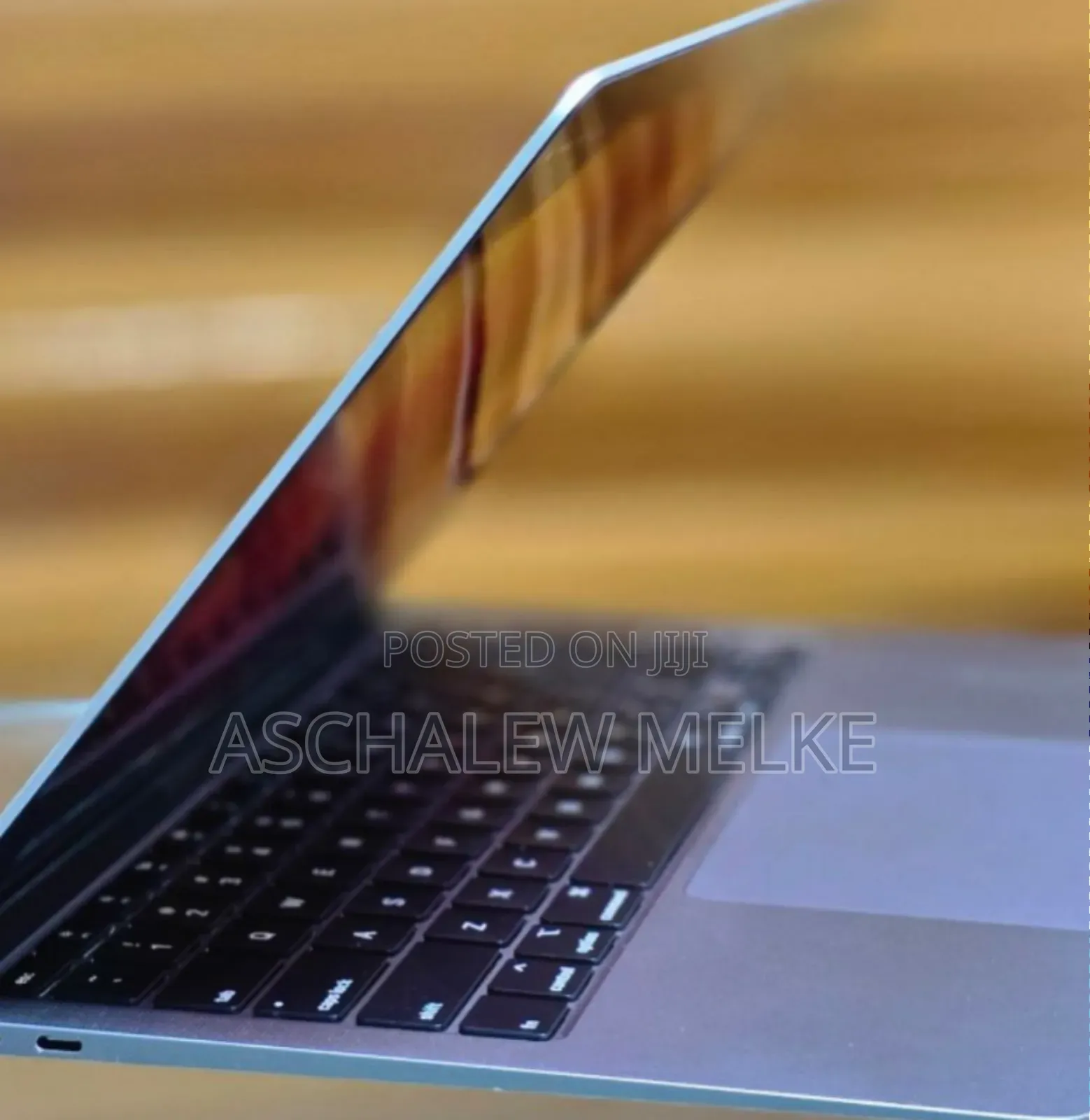 New Laptop Apple MacBook Air 2020 M1 8GB Intel Core I5 SSD 256GB