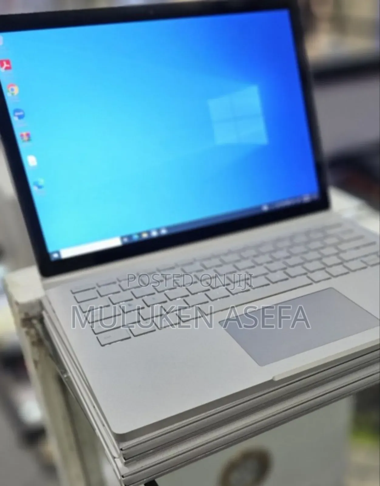 New Laptop Apple MacBook Pro M1 16GB Intel Core I7 SSD 256GB