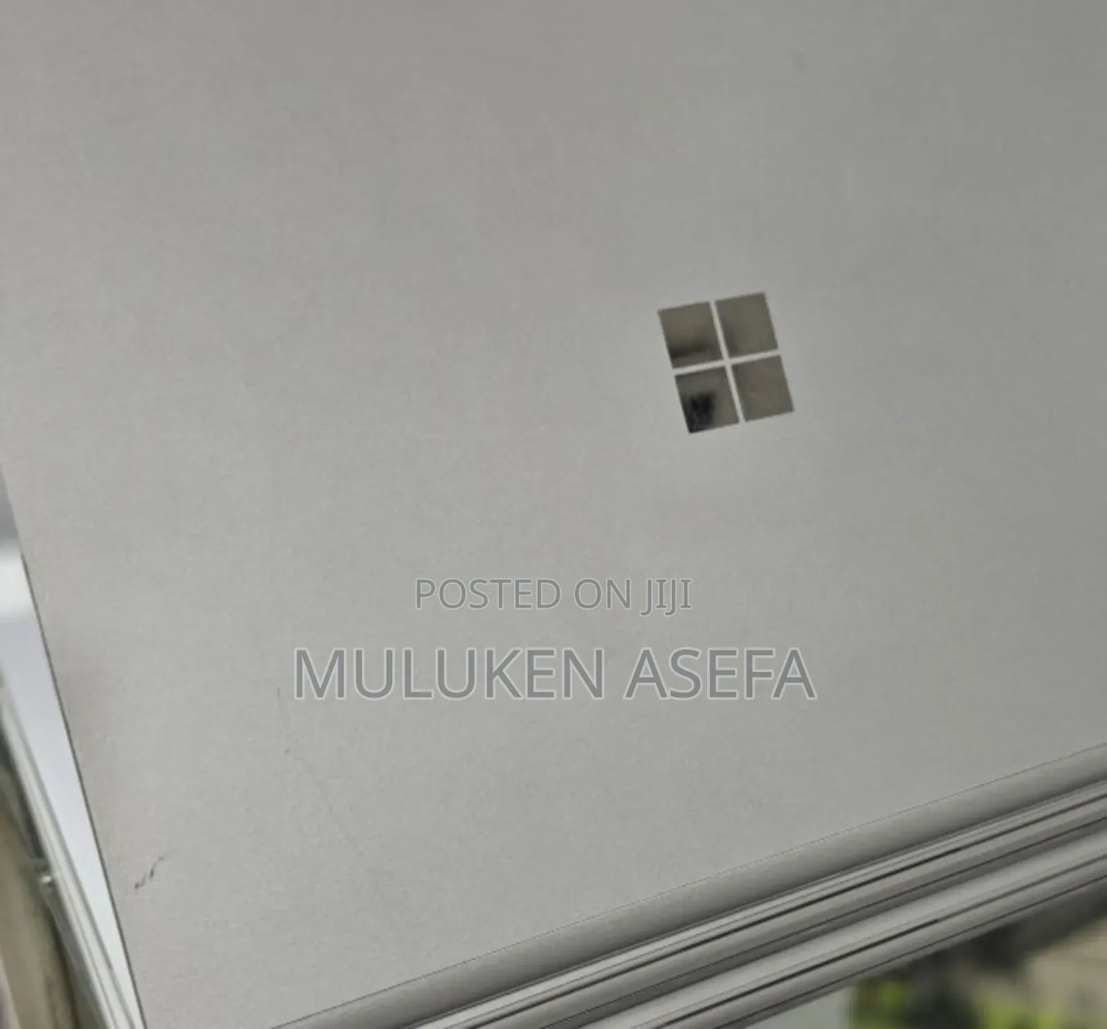 New Laptop Apple MacBook Pro M1 16GB Intel Core I7 SSD 256GB