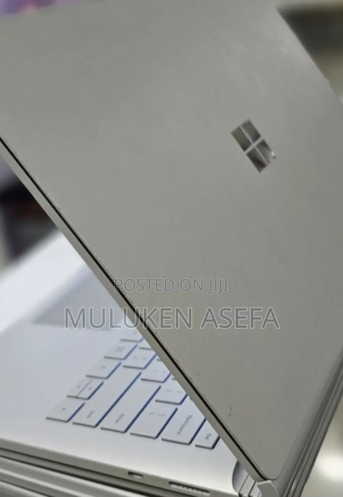 New Laptop Apple MacBook Pro M1 16GB Intel Core I7 SSD 256GB