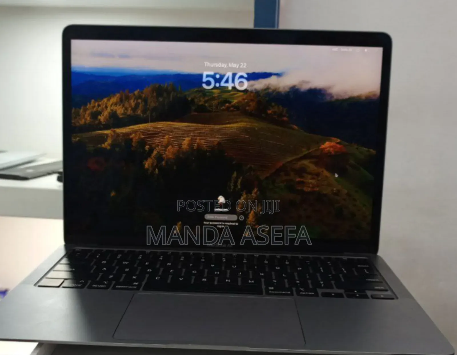 New Laptop Apple MacBook Air 8GB Apple M1 SSD 256GB