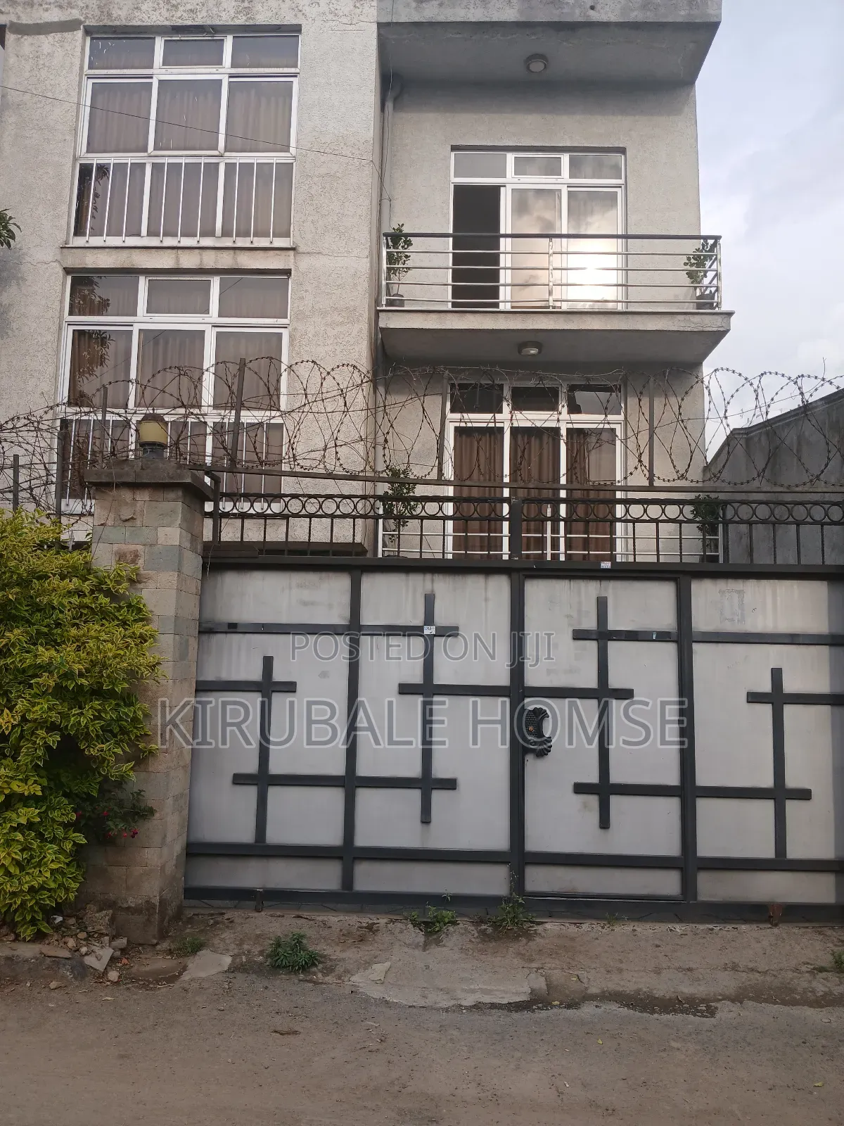Furnished 7bdrm Villa in Bola Epariale 1.5 Km, Bole for rent