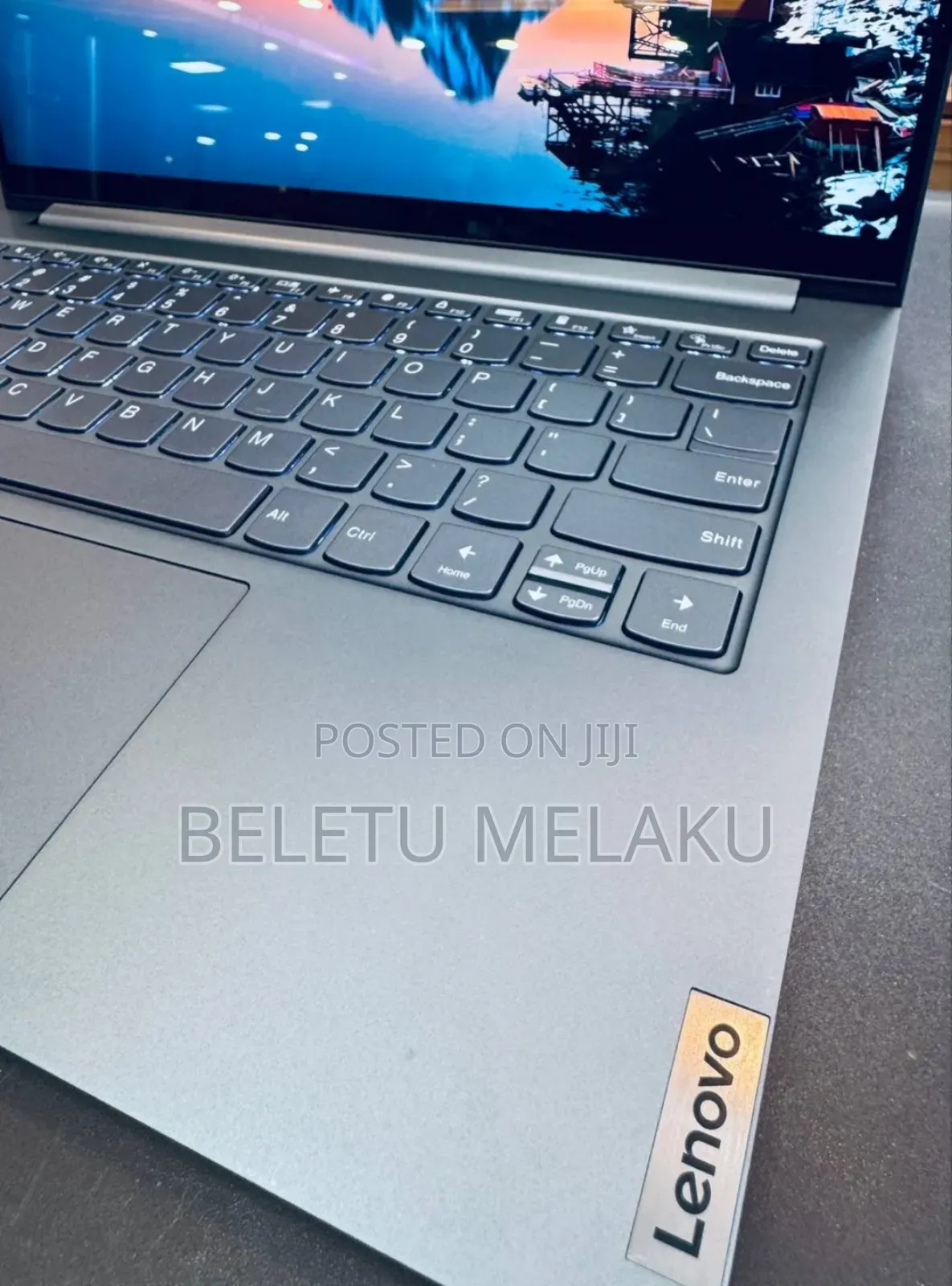 New Laptop Lenovo Yoga 7i 16GB Intel Core I5 SSD 512GB