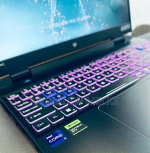 New Laptop Acer Predator Helios 18 PH18-71 16GB Intel Core I9 SSD 1T