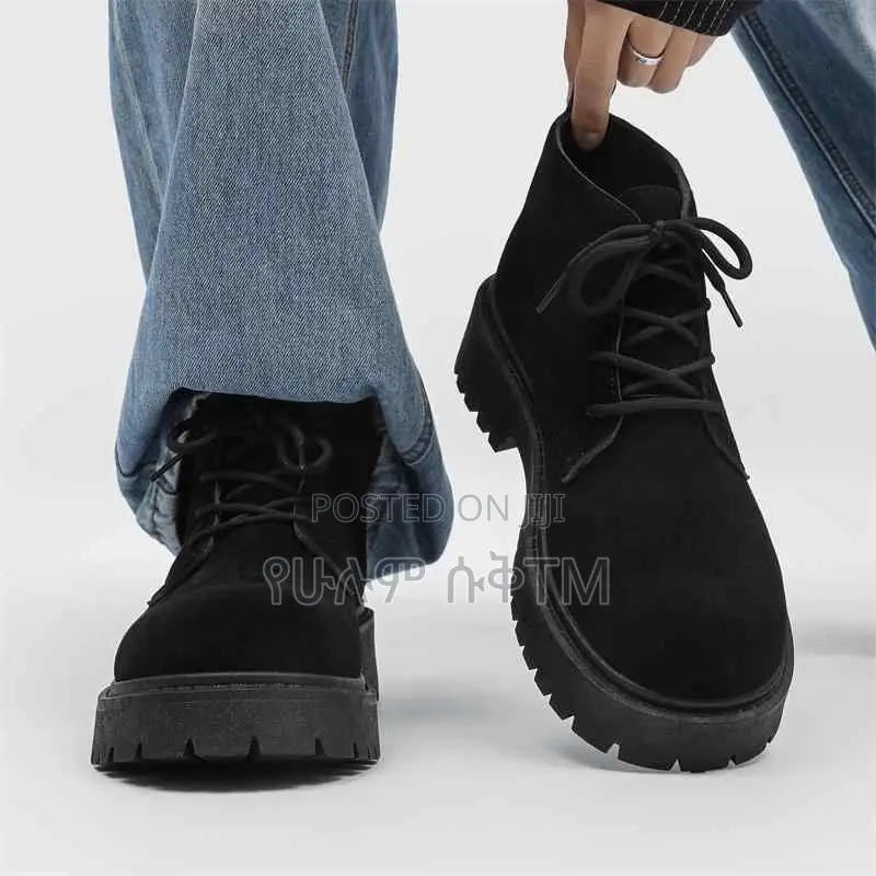 Original Bristish Round Toe ‘Triple Black’ Mid Suede Shoes