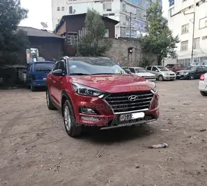 Photo - Hyundai Tucson 2019 Burgundy