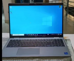 Photo - New Laptop Dell Latitude 5540 16GB Intel Core I7 SSD 512GB