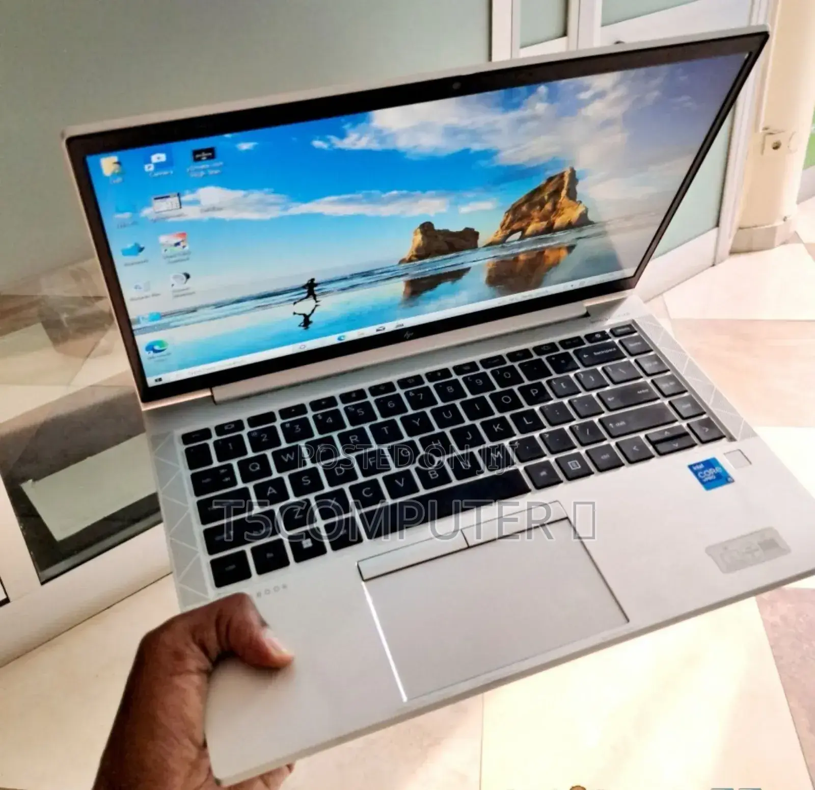 New Laptop HP EliteBook 840 G8 16GB Intel Core I5 SSD 512GB