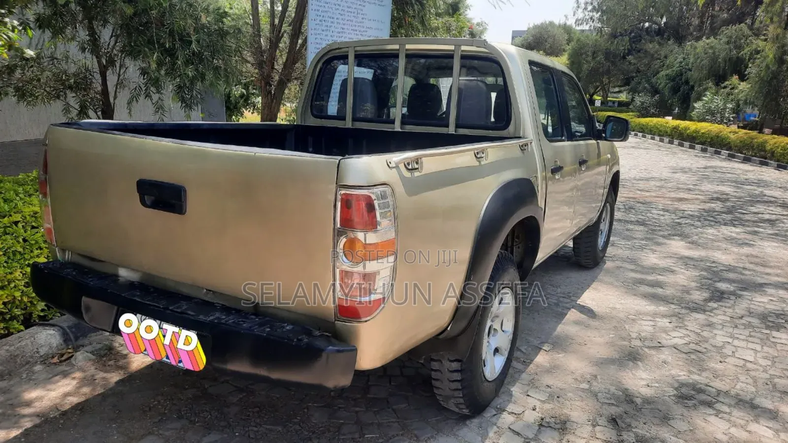 Mazda BT-50 2.5 TDi SLX 2010 Gold