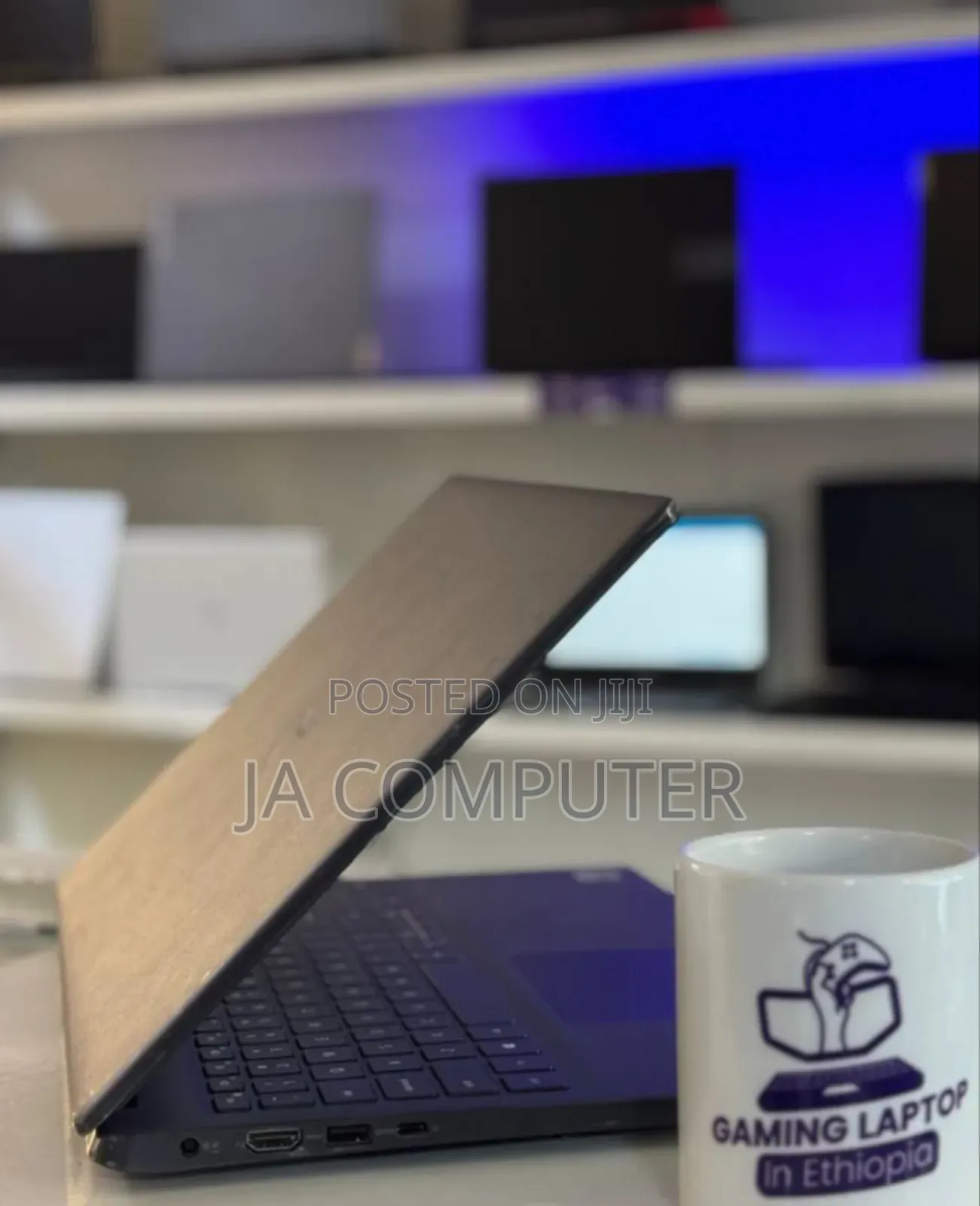 New Laptop Dell Latitude 5310 8GB Intel Core I5 SSHD (Hybrid) 1.5T