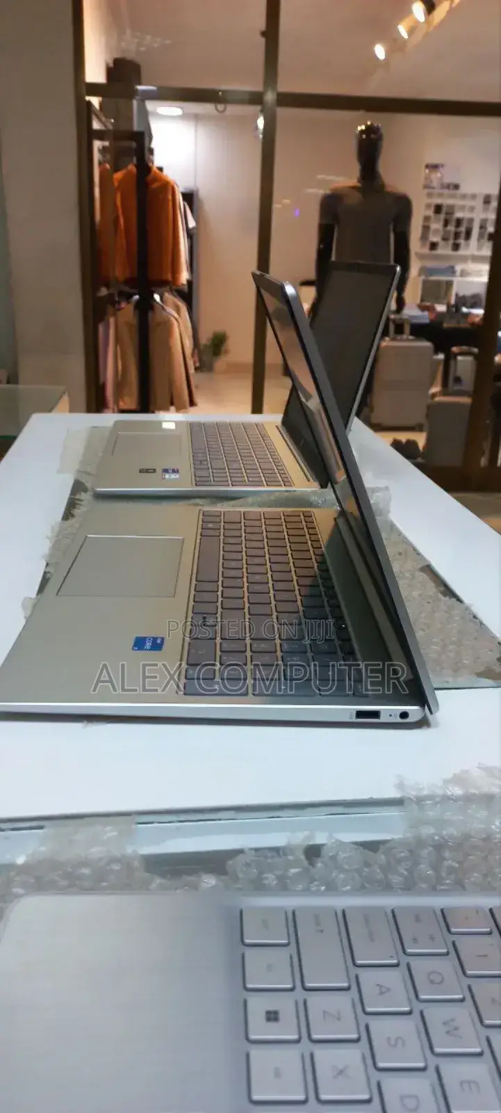 New Laptop HP Stream Notebook 8GB Intel Core I5 SSD 512GB