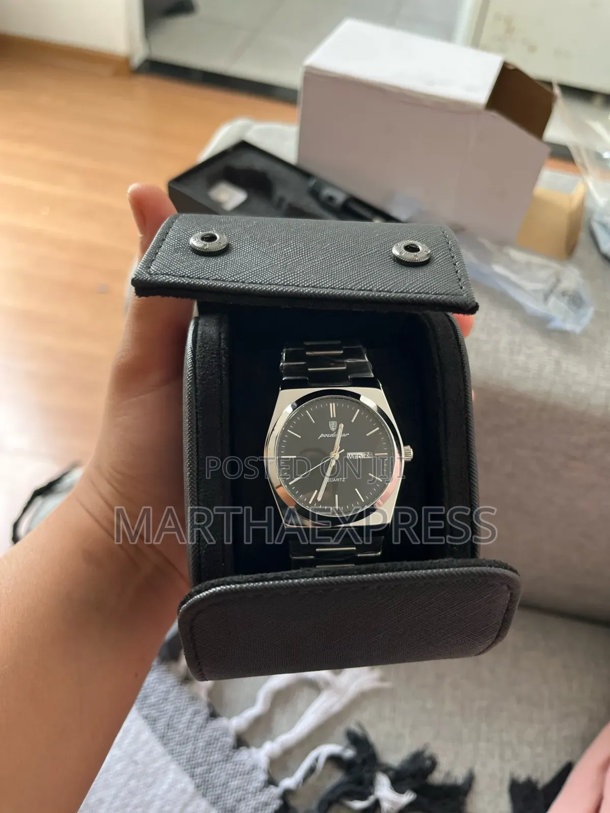 Poedagar PRX Black Limited