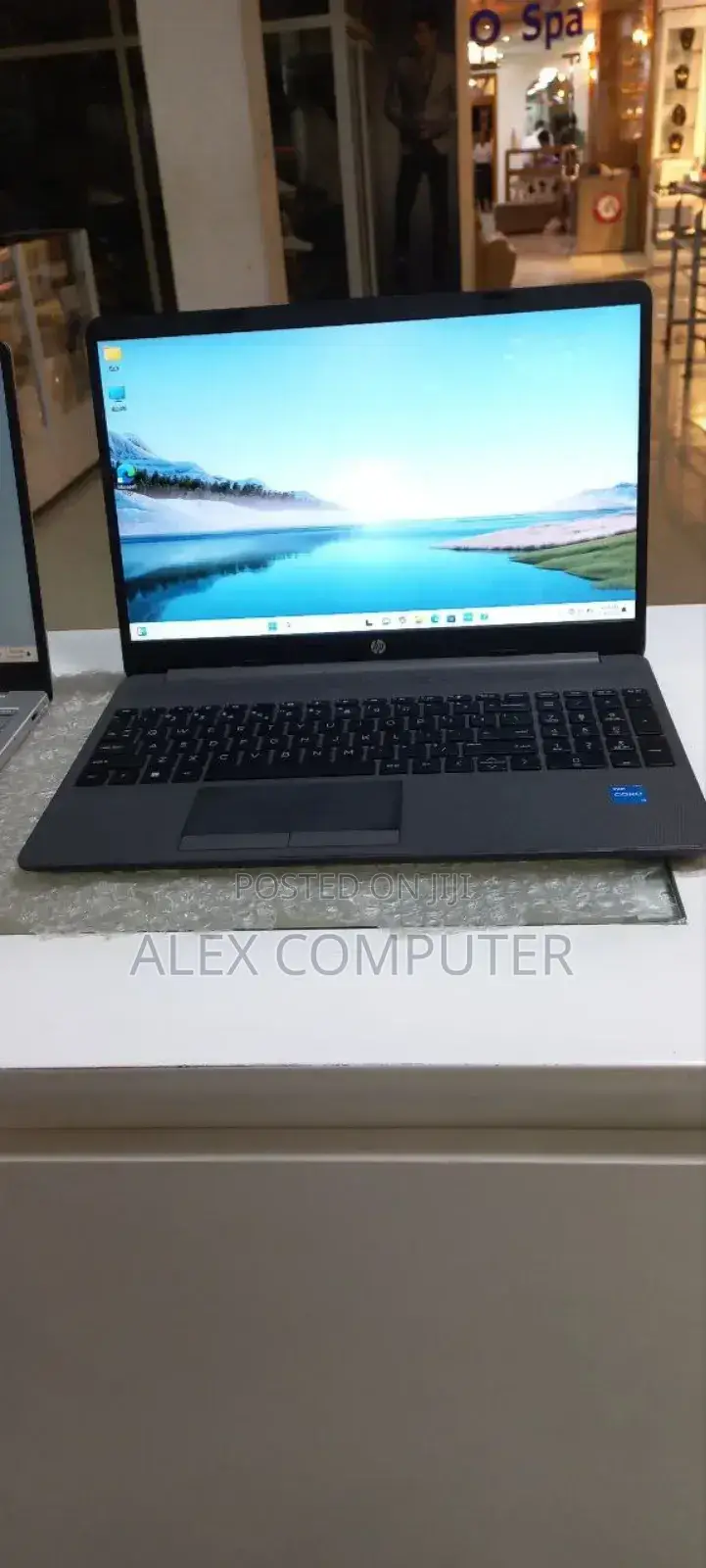 New Laptop HP Stream Notebook 8GB Intel Core I5 SSD 512GB