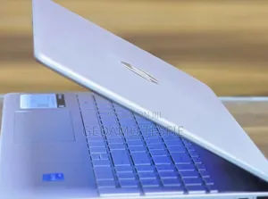 New Laptop HP 8GB Intel Core I3 SSD 256GB