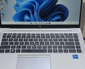New Laptop HP EliteBook 840 G8 16GB Intel Core I5 SSD 512GB
