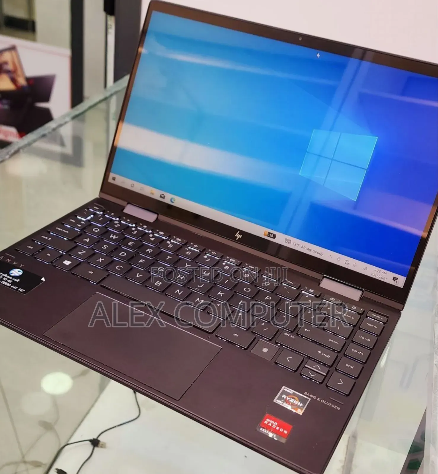 New Laptop HP Envy X360 8GB AMD Ryzen 5 SSD 256GB