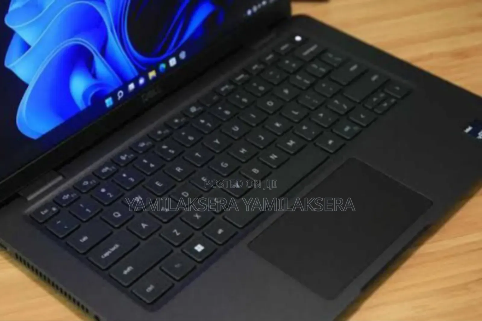 New Laptop Dell Latitude 13 3380 16GB Intel Core I7 SSD 512GB